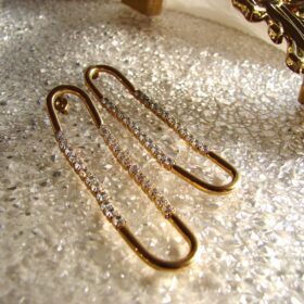 Hypo-Allergenic Dancing U Earrings for women in pakistan by dango