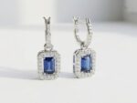 Minimal Earrings for women in Pakistan by dango