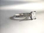 925 Silver Simple Zircon Ring - Image 3