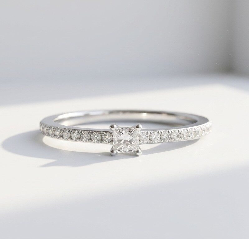 925 Sterling Silver Minimal Ring for women in Pakistan by dango