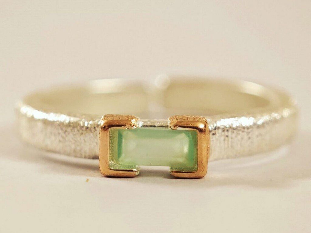 silver rings pakistan Green Baguette Ring – Modern Elegance in Silver Plating - Image 1