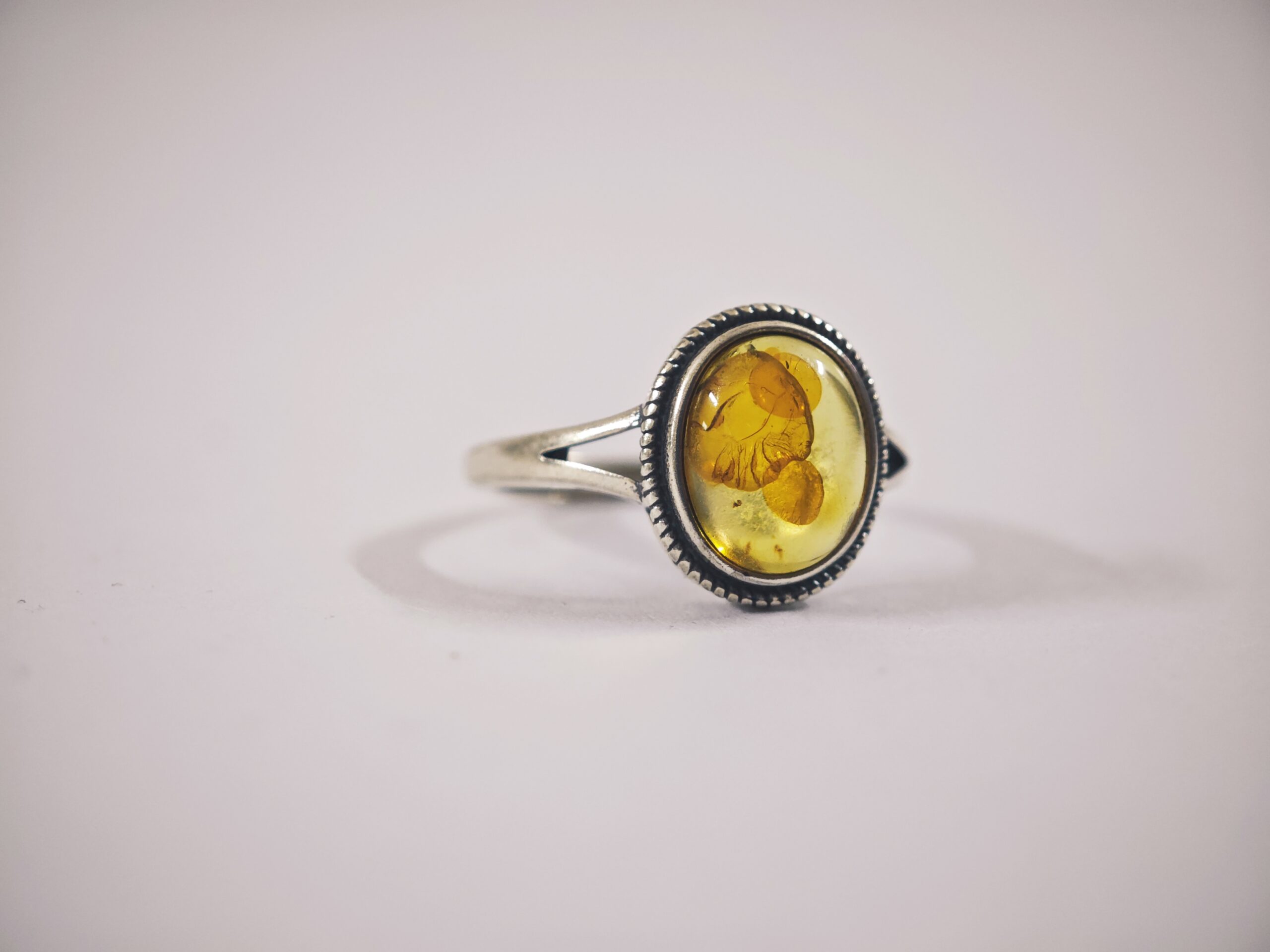 rings pakistan Natural amber Gemstone in 925 sterling silver vintage Ring - unisex in Pakistan by dango