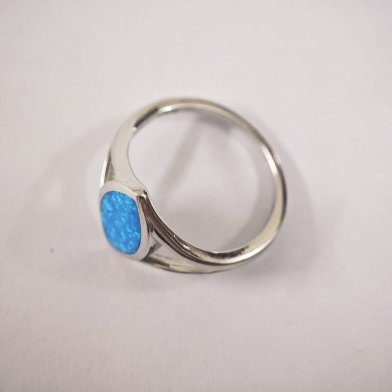 925 Sterling Silver Blue Opal Ring