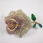 Floral Brooch for women in Pakistan by dango