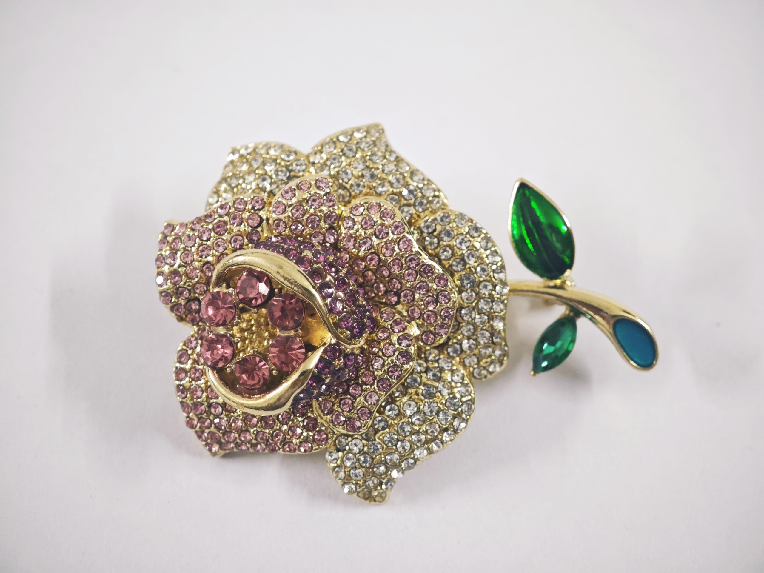brooch in Pakistan Floral Brooch for women in Pakistan by dango