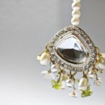 natural peridot and agate gemstone kundan tika for women in pakistan