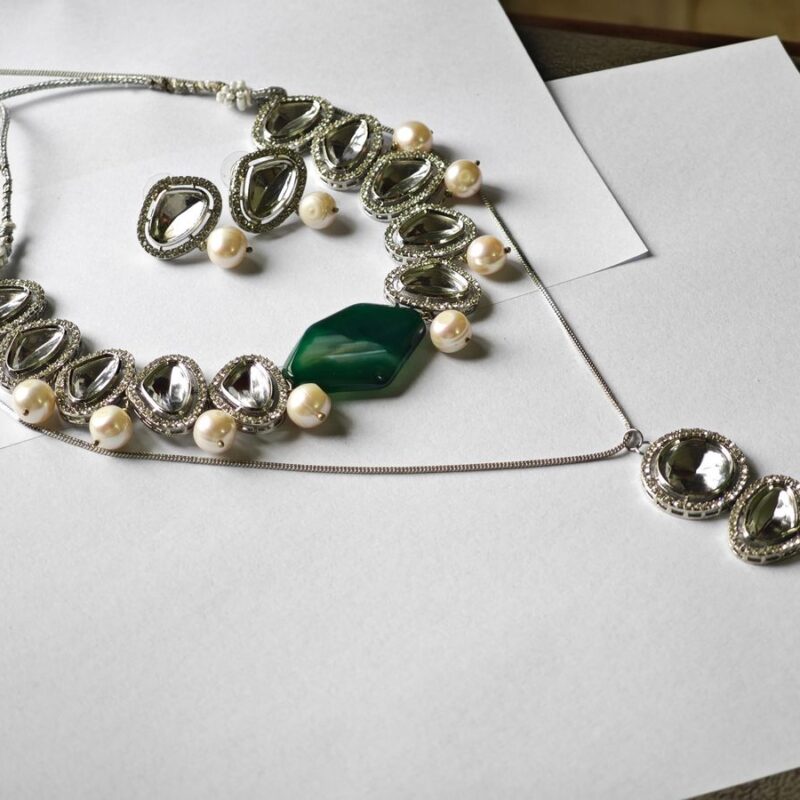natural green agate and pearls kundan choker set for women in pakistan by dango